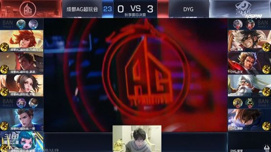 字母哥亲自