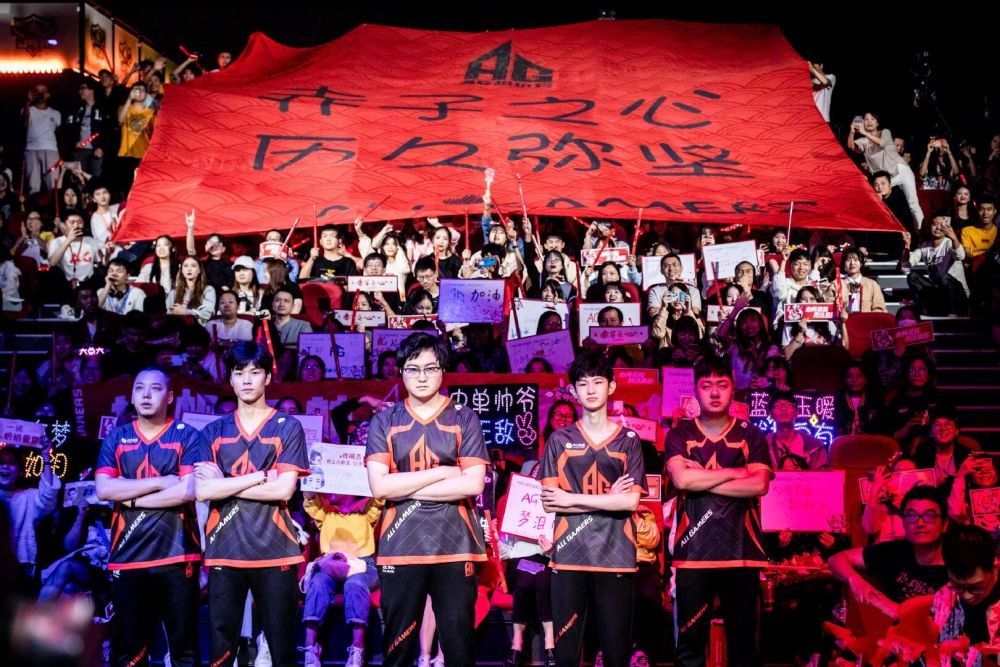 这位球员在